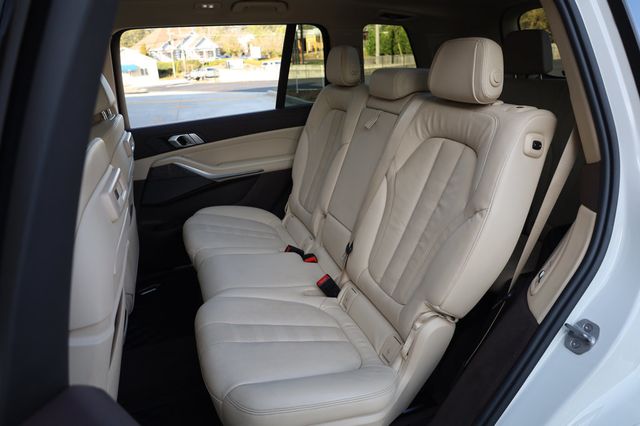 2019 BMW X7 xDrive40i Sports Activity Vehicle - 22947438 - 18