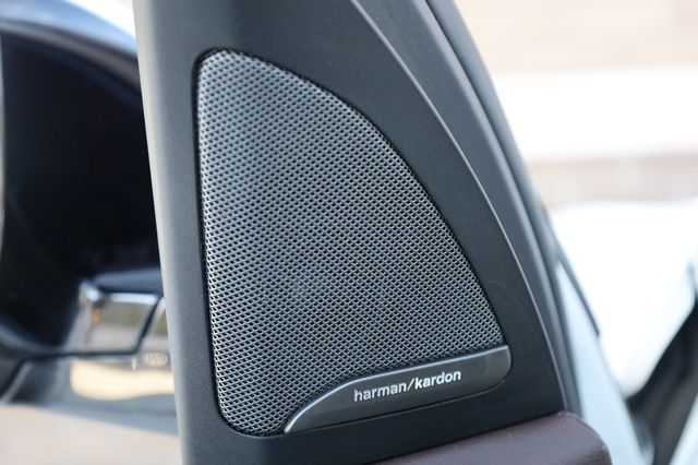 2019 BMW X7 xDrive40i Sports Activity Vehicle - 22947438 - 32