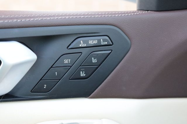 2019 BMW X7 xDrive40i Sports Activity Vehicle - 22947438 - 33