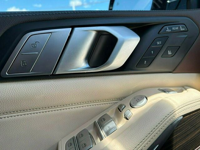 2019 BMW X7 xDrive40i Sports Activity Vehicle - 23040323 - 50