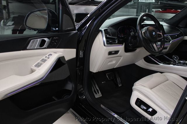 2019 BMW X7 xDrive50i Sports Activity Vehicle - 22986539 - 9
