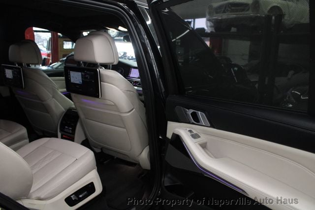 2019 BMW X7 xDrive50i Sports Activity Vehicle - 22986539 - 55