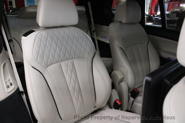 2019 BMW X7 xDrive50i Sports Activity Vehicle - 22986539 - 60