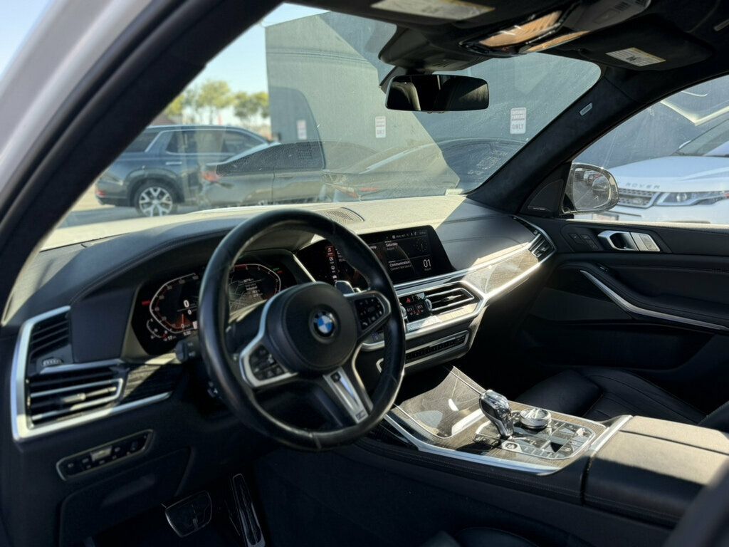 BMW X7 photo 10