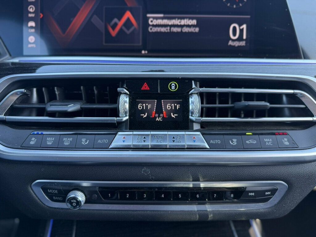 BMW X7 photo 17