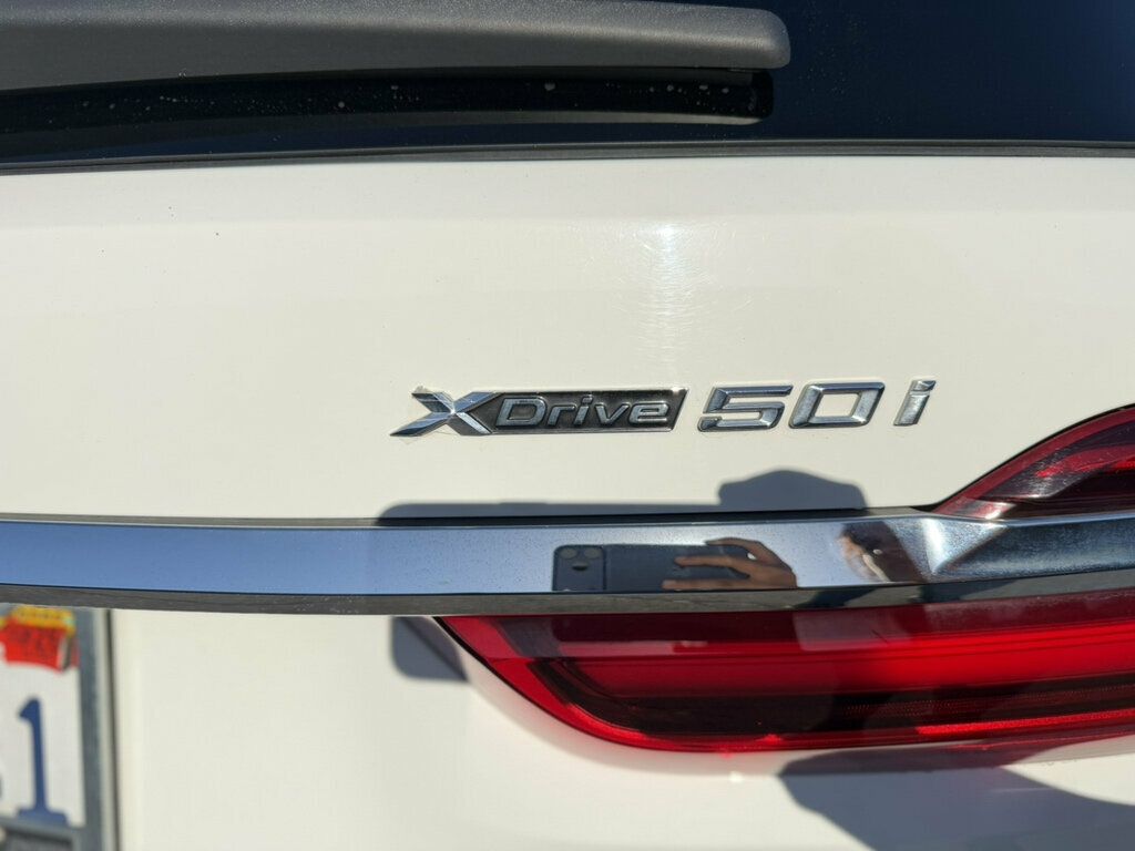 BMW X7 photo 30