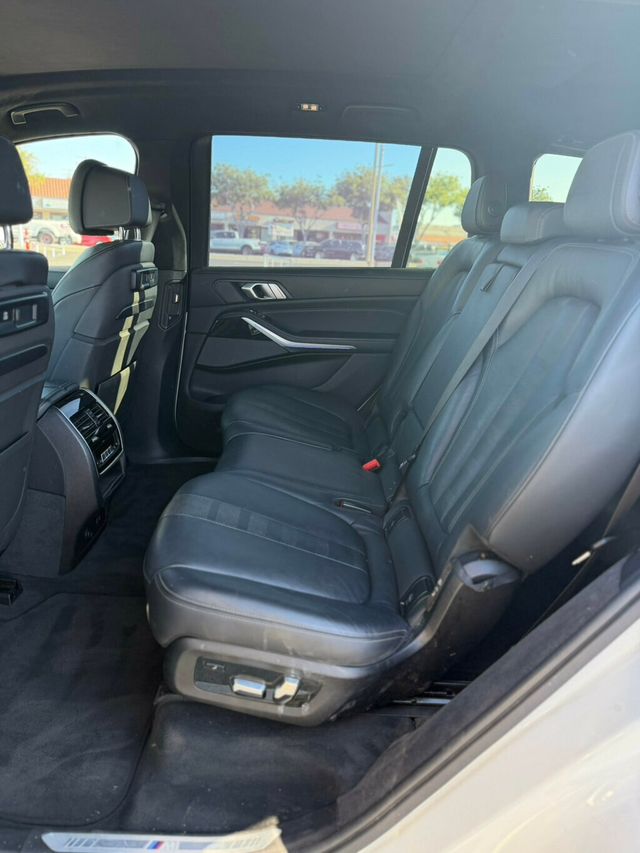 2019 BMW X7 xDrive50i Sports Activity Vehicle - 23061567 - 7