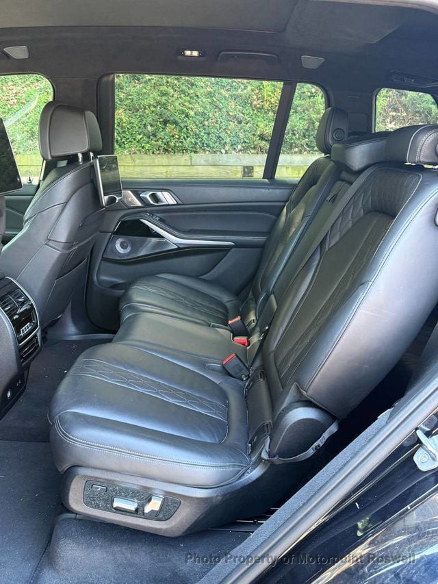 2019 BMW X7 xDrive50i Sports Activity Vehicle - 22927501 - 29