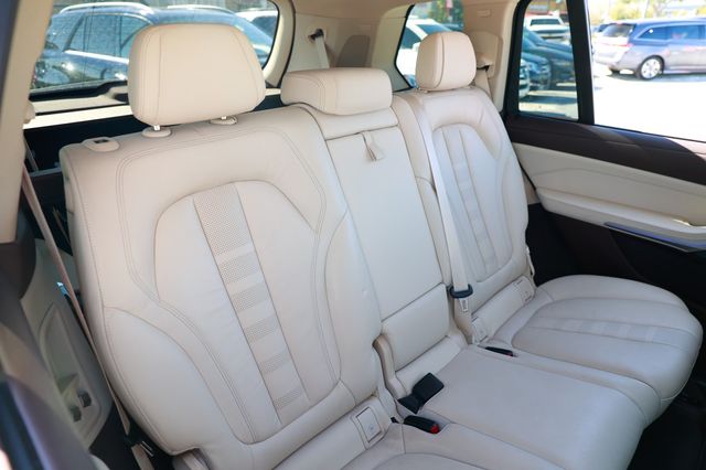 2019 BMW X7 xDrive50i Sports Activity Vehicle - 22939611 - 13