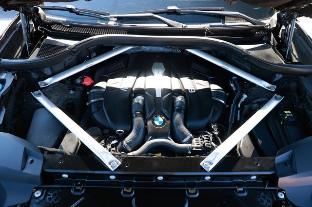 2019 BMW X7 xDrive50i Sports Activity Vehicle - 22939611 - 19