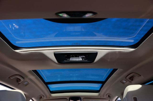 2019 BMW X7 xDrive50i Sports Activity Vehicle - 22939611 - 25