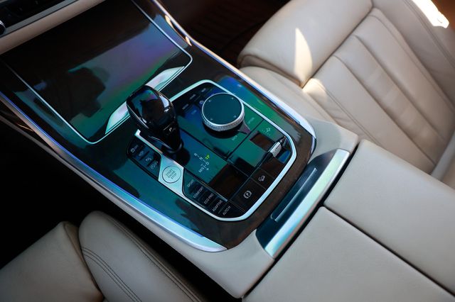 2019 BMW X7 xDrive50i Sports Activity Vehicle - 22939611 - 44