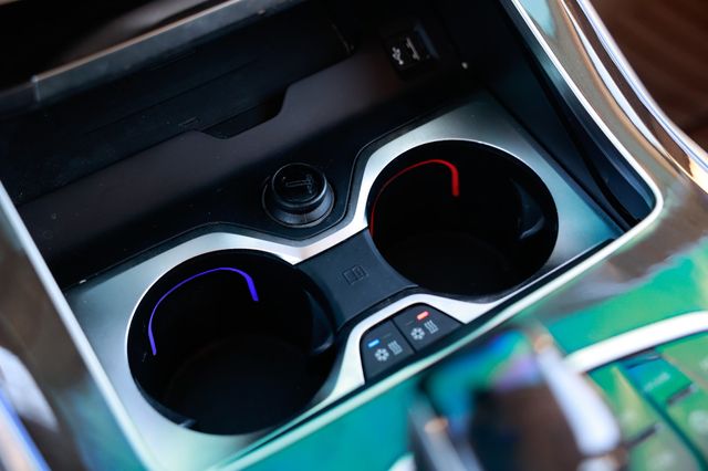 2019 BMW X7 xDrive50i Sports Activity Vehicle - 22939611 - 49