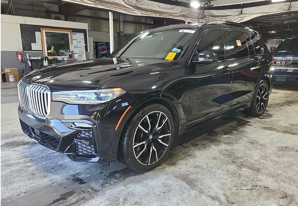 2019 BMW X7 xDrive50i Sports Activity Vehicle - 23019781 | Video 1
