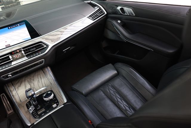 2019 BMW X7 xDrive50i Sports Activity Vehicle - 23019781 - 24