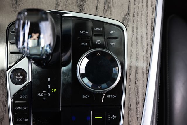 2019 BMW X7 xDrive50i Sports Activity Vehicle - 23019781 - 52