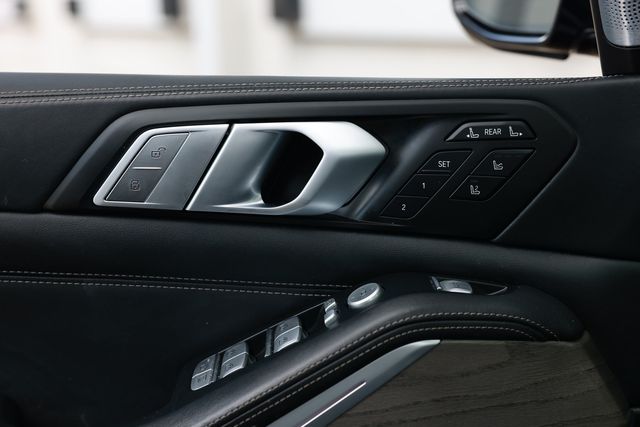 2019 BMW X7 xDrive50i Sports Activity Vehicle - 23019781 - 60