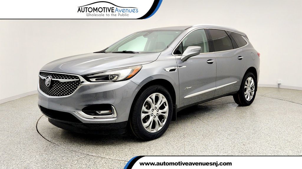 2019 Buick Enclave 4dr Avenir w/ Illuminated Door Sills - 23025762 | Video 1