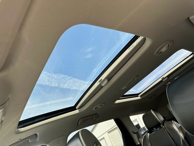 2019 Buick Enclave AWD 4dr Avenir - 23001250 - 10