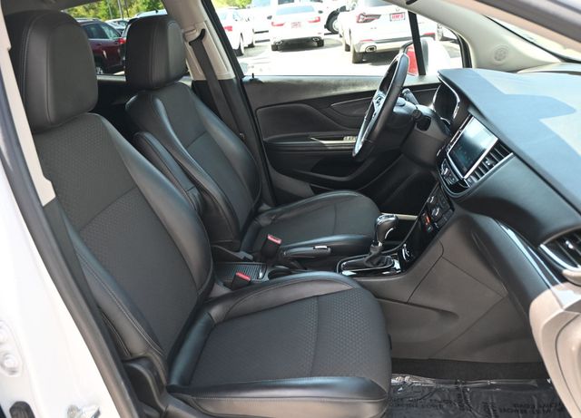 2019 Buick Encore FWD 4dr Preferred - 23038424 - 13