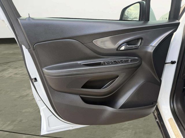 2019 Buick Encore FWD 4dr Preferred - 22975275 - 8