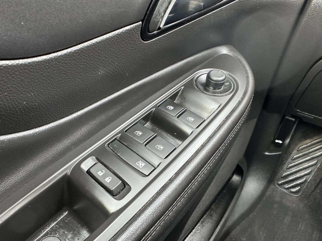 2019 Buick Encore FWD 4dr Preferred - 22997918 - 25