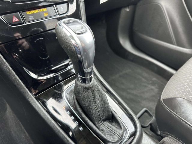 2019 Buick Encore FWD 4dr Preferred - 22997918 - 29