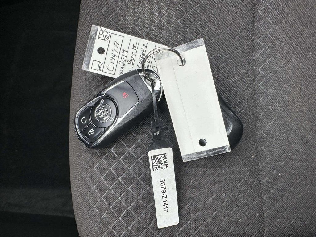 2019 Buick Encore FWD 4dr Preferred - 22997918 - 35