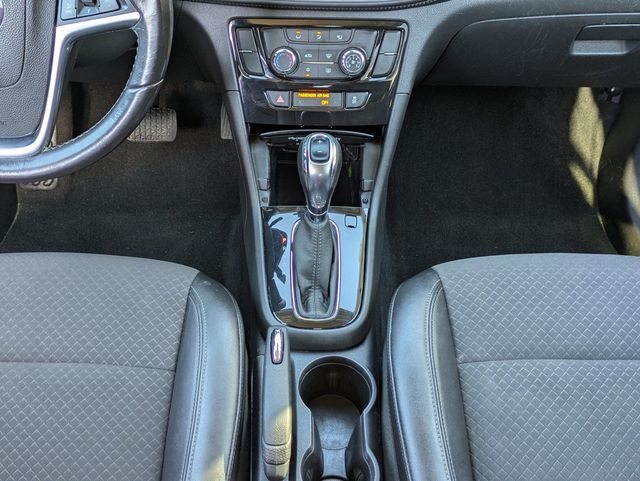 2019 Buick Encore FWD 4dr Preferred - 22974348 - 19