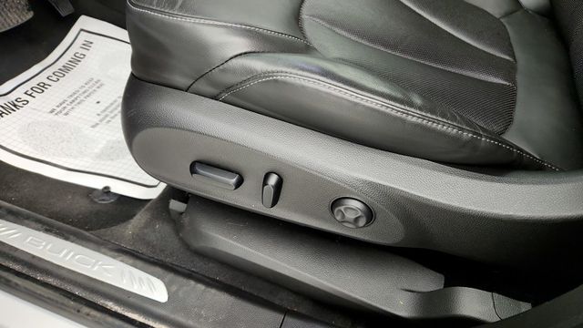 2019 Buick Envision AWD 4dr Premium with Panoramic Moonroof - 22945331 - 11