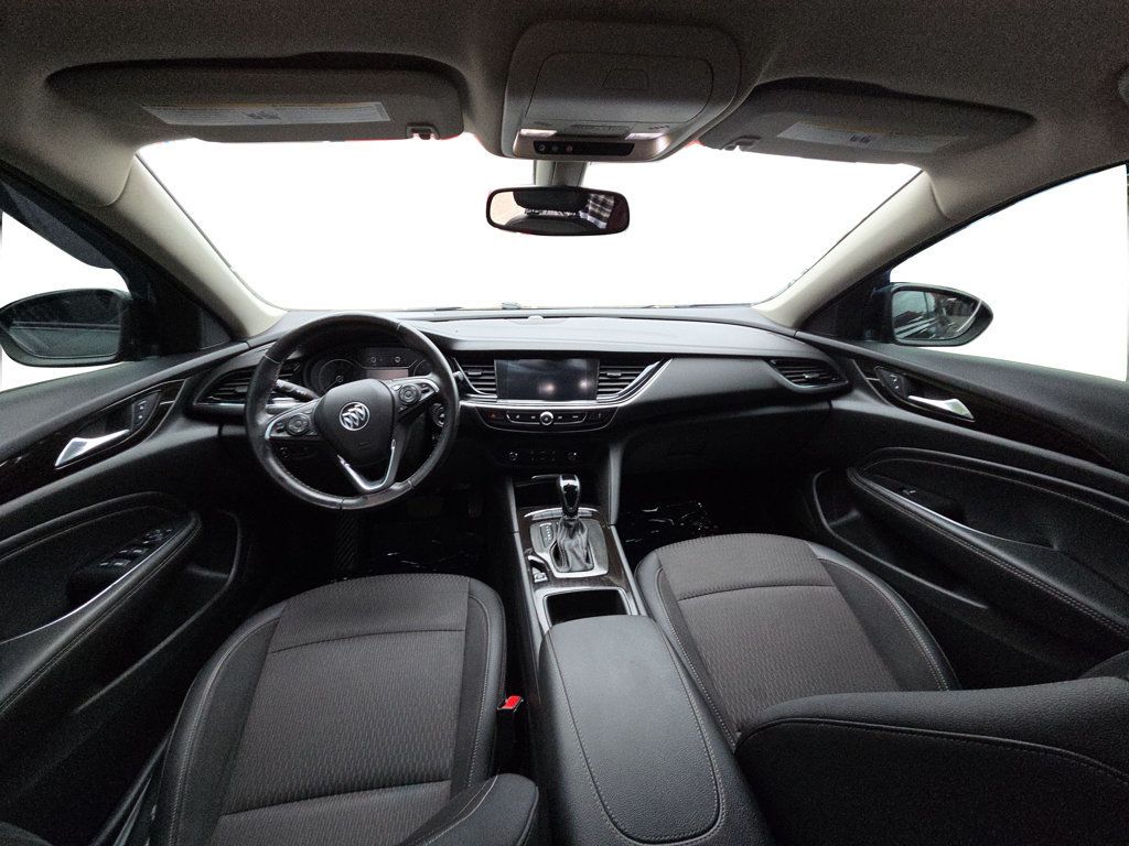 Buick Regal photo 12