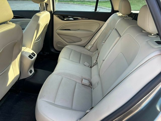 2019 Buick Regal TourX 5dr Wagon Essence AWD - 23029564 - 14