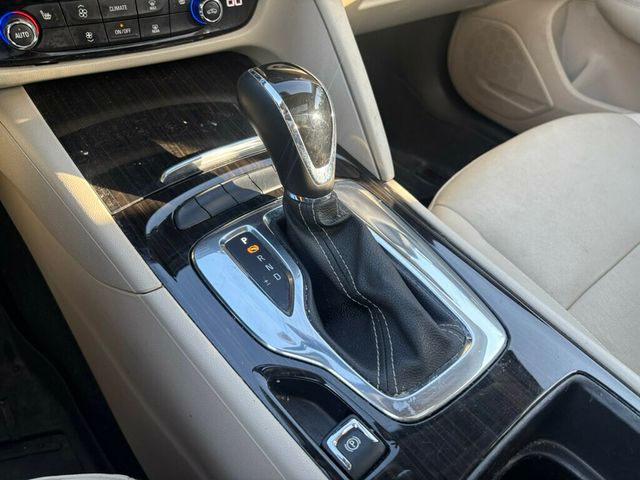 2019 Buick Regal TourX 5dr Wagon Essence AWD - 23029564 - 29
