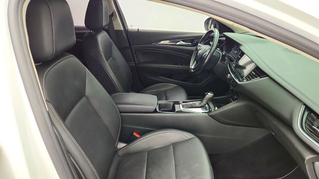2019 Buick Regal TourX 5dr Wagon Essence AWD - 23068317 - 21
