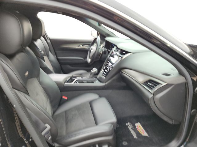 2019 Cadillac CTS-V Sedan 4dr Sedan with Upgraded 19'' Wheels & Red Brembo Brake Calipers - 22934158 - 25