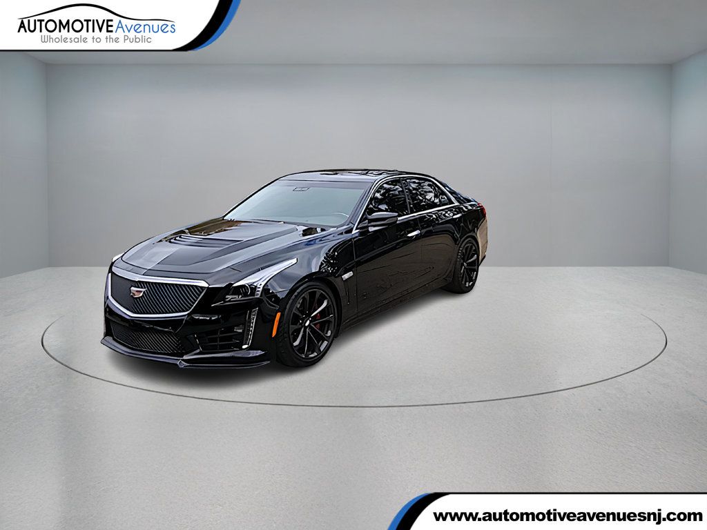 2019 Cadillac CTS-V Sedan 4dr Sedan with Upgraded 19'' Wheels & Red Brembo Brake Calipers - 22934158 | Video 1