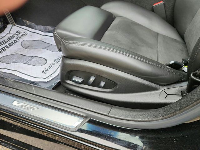 2019 Cadillac CTS-V Sedan 4dr Sedan with Upgraded 19'' Wheels & Red Brembo Brake Calipers - 22934158 - 10