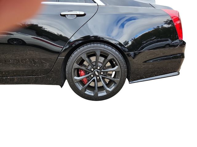 2019 Cadillac CTS-V Sedan 4dr Sedan with Upgraded 19'' Wheels & Red Brembo Brake Calipers - 22934158 - 8