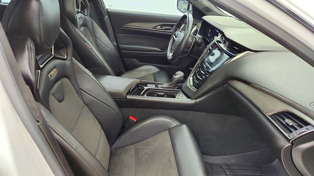 2019 Cadillac CTS-V Sedan 4dr Sedan w/ Luxury Package & Recaro Performance Seats (640 hp) - 22986334 - 25
