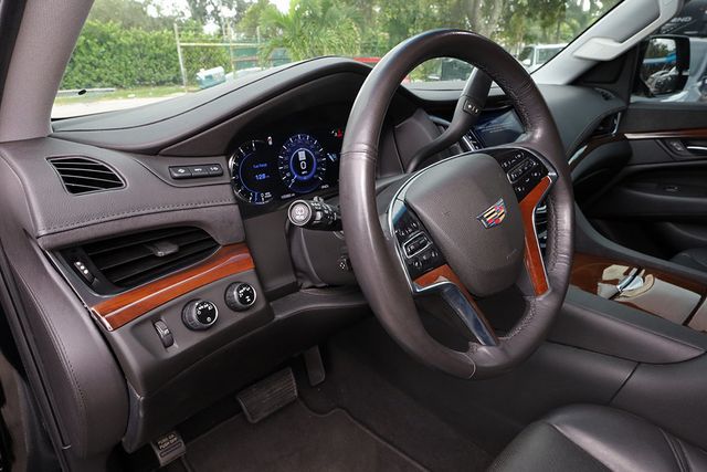 2019 CADILLAC ESCALADE 4WD 4dr Luxury - 23090187 - 26