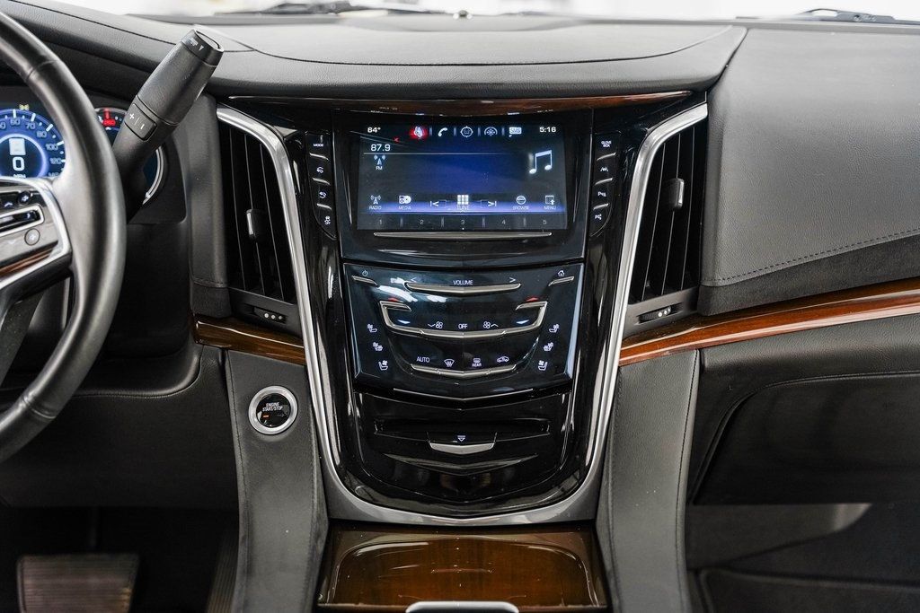 2019 Cadillac Escalade 4WD 4dr Luxury - 22410664 - 16