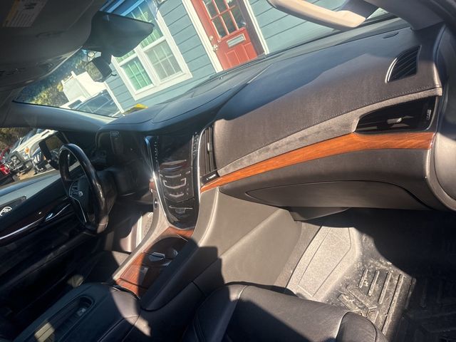 2019 Cadillac Escalade 4WD 4dr Luxury - 22974440 - 11