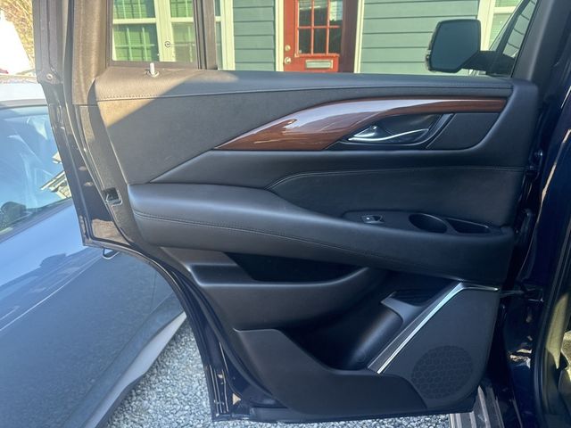 2019 Cadillac Escalade 4WD 4dr Luxury - 22974440 - 13