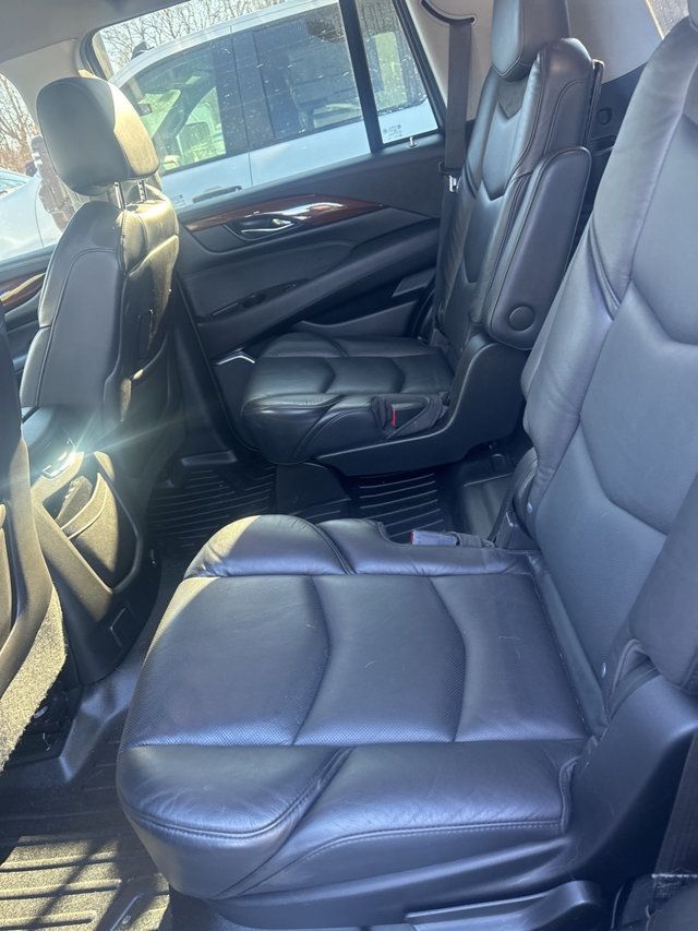 2019 Cadillac Escalade 4WD 4dr Luxury - 22974440 - 14