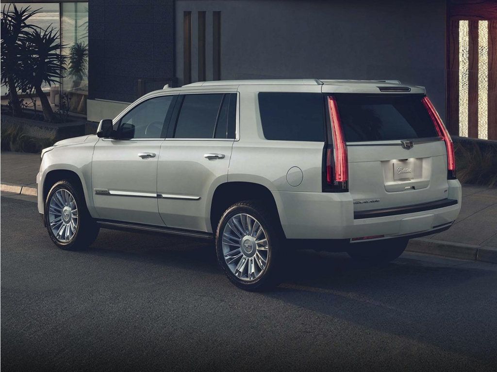 2019 Cadillac Escalade 4WD 4dr Luxury - 23075658 - 0