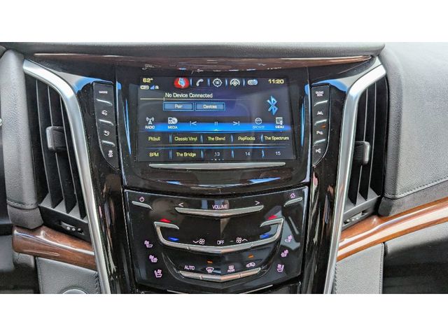 2019 Cadillac Escalade 4WD 4dr Luxury - 22963410 - 24