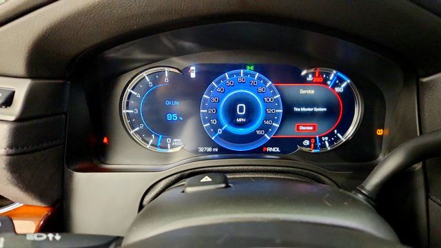2019 Cadillac Escalade 4WD 4dr Luxury w/ Rear Seat Entertainment & 22'' Wheels - 23075029 - 14