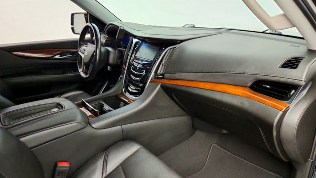2019 Cadillac Escalade 4WD 4dr Luxury w/ Rear Seat Entertainment & 22'' Wheels - 23075029 - 26