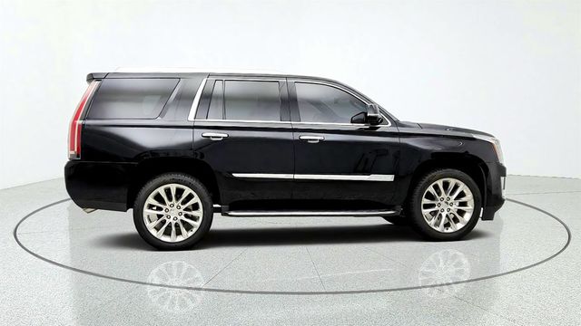 2019 Cadillac Escalade 4WD 4dr Luxury w/ Rear Seat Entertainment & 22'' Wheels - 23075029 - 3