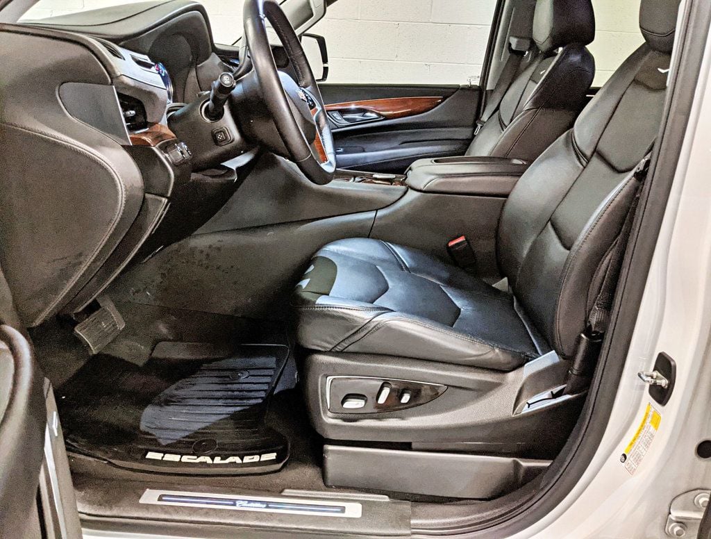 2019 Cadillac Escalade 4WD 4dr Premium Luxury - 22393647 - 11